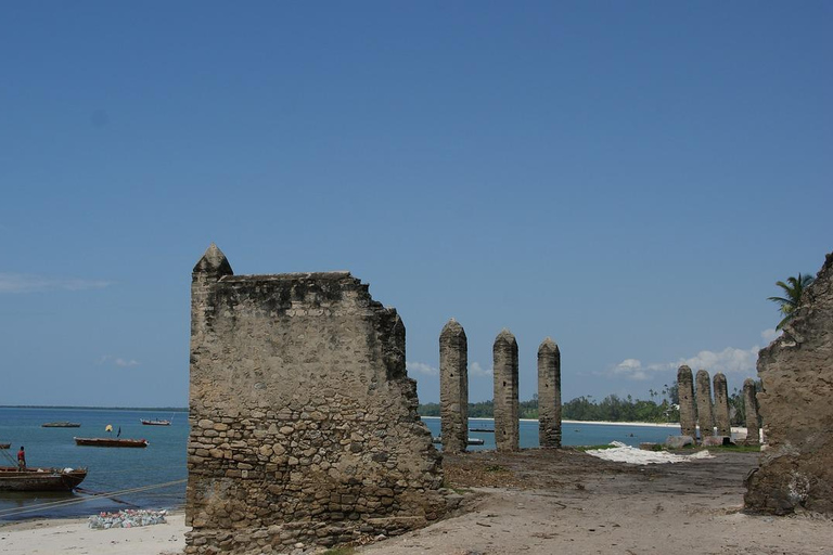 DAR ES SALAAM : TRIP DAR ES SALAAM TO BAGAMOYO OLD CITY TOUR
