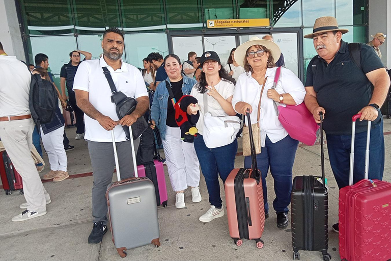 Los Cabos: Airport Private Transfer One Way