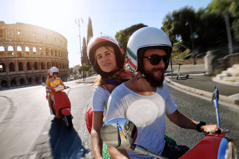 Rome: Self-Driven Visite guidée par Vespa