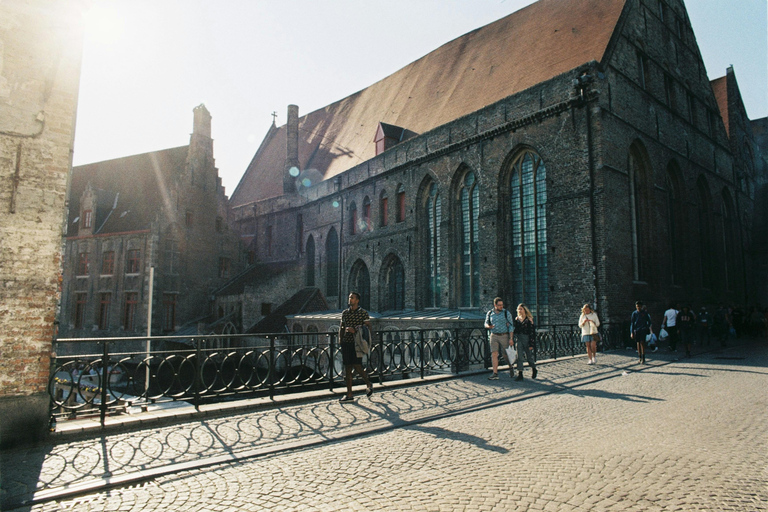 Bruges: Private Walking Tour With a Local 3-Hour Tour