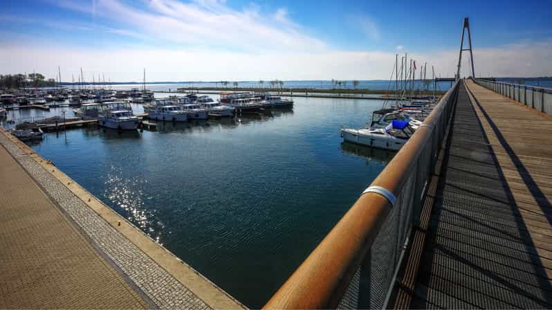 Giżycko: City Highlights & Boyen Fortress Guided Tour