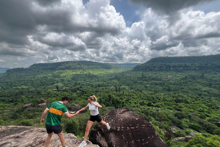 Kulen Mountain Day Tour with Picnic Lunch and Banteay Srei Private Tour with Picnic Lunch