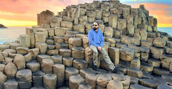 Private Giants Causeway Tour with Local Guide + Hidden Stops