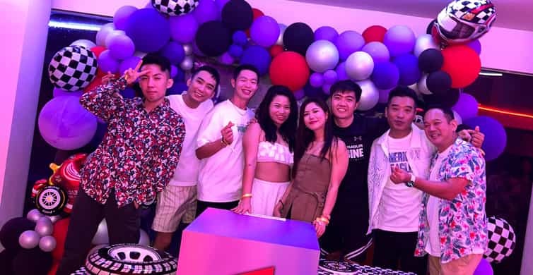 Party Singapore Bespoke Pub Crawl photo 11