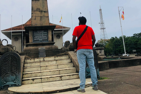 Colombo privet Day Tour and shopping Starting from Colombo