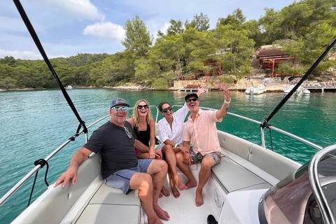 Kotor: 3 Hours Speedboat to Perast and Our Lady of the Rocks