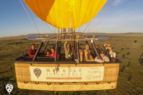 Desde Arusha: safari de 2 días por Tarangire y NgorongoroDesde Arusha: safari de 2 días a Tarangire y Ngorongoro