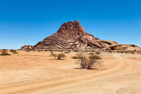 From Windhoek: 2-Day Spitzkoppe and Swakopmund Tour