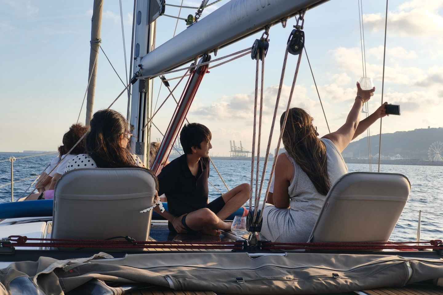 Barcelona Intimate/Small Group Sailing Experience (max 9-10 guests) - Barcelona Private/Small Group Sailing Experience (max. 9-10 people)