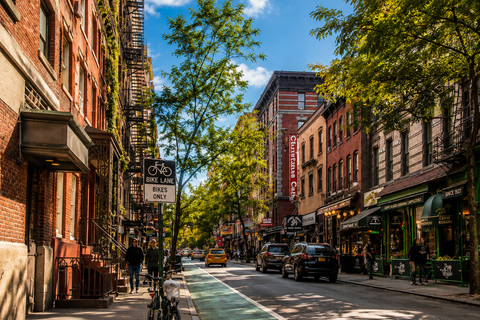 NYC: Manhattan Walking Tour with Local Guide