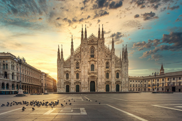 Milan: Duomo Cathedral and Rooftop Terrace Guided Tour