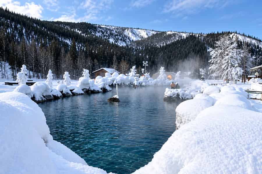 Ab Fairbanks: Chena Hot Springs + Nordlichter-Tour. Foto: GetYourGuide Ab Fairbanks: Chena Hot Springs + Nordlichter-Tour. Foto: GetYourGuide