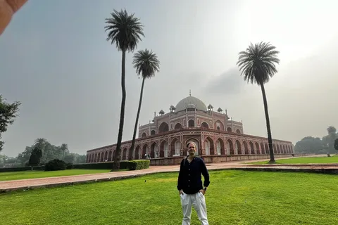 From Delhi Airport: Layover Guided Old & New Delhi Tour