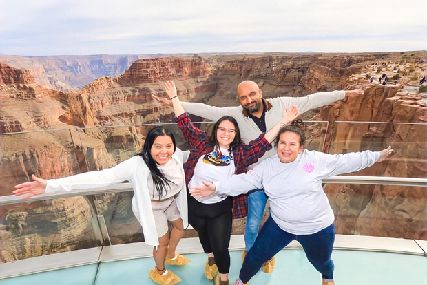 Las Vegas: Grand Canyon, Hoover Dam & 7 magiska berg Tour