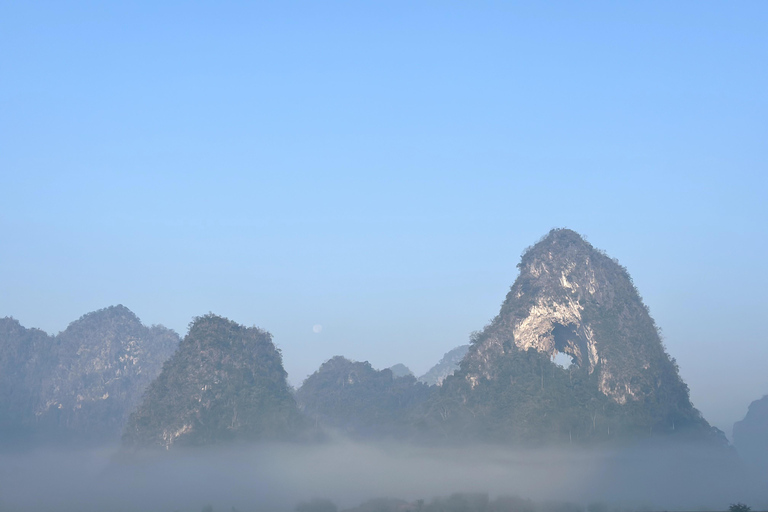 Cao Bang: Ban Gioc Waterfall Day Tour by Motorbike or Car Full-Day Car Tour with a Local Guide