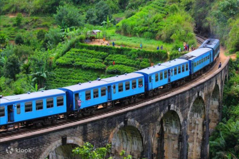 Kandy to Nanuoya Railway Station Drop and Ella Train Journey Kandy to Nanuoya Drop By Tuk & Ella Train Ride (01)