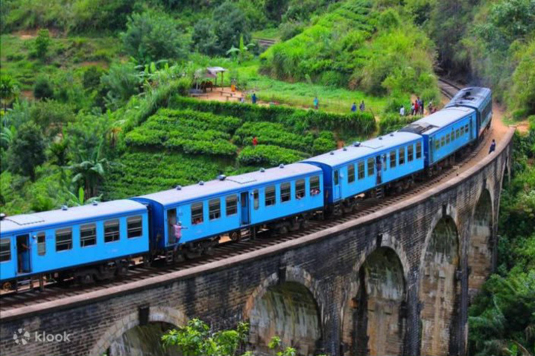 Kandy to Nanuoya Railway Station Drop and Ella Train Journey Kandy to Nanuoya Drop By Tuk & Ella Train Ride (01)