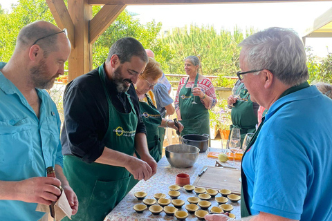 在波尔图与伊莎贝尔和若热一起烹饪葡式蛋挞在波尔图与Isabel和Jorge一起学做葡式蛋挞