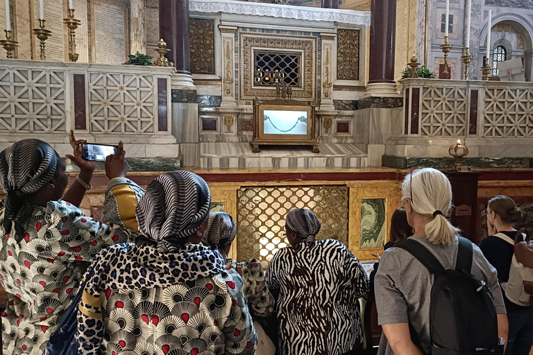 Vaticano: Tour delle Basiliche Papali e delle Porte Sante con trasferimentiVaticano: Tour delle principali basiliche papali con trasferimenti