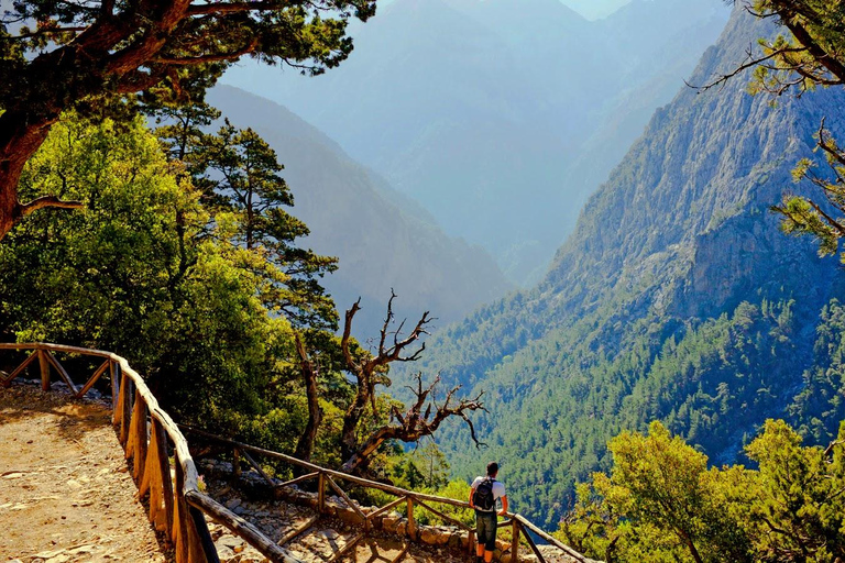 From Chania/Rethymno: Samariá Gorge Guided Hike with PickupSamariá Gorge Hike from Rethymno