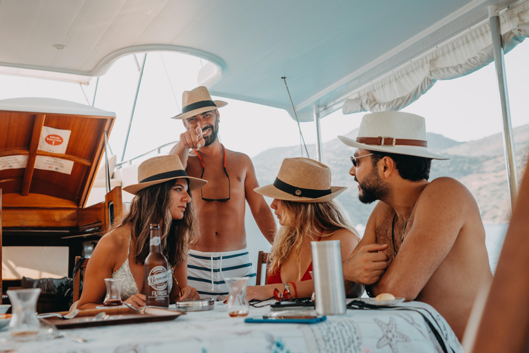 Fethiye to Bodrum: 7-Night Premium Gulet Cruise with A/C