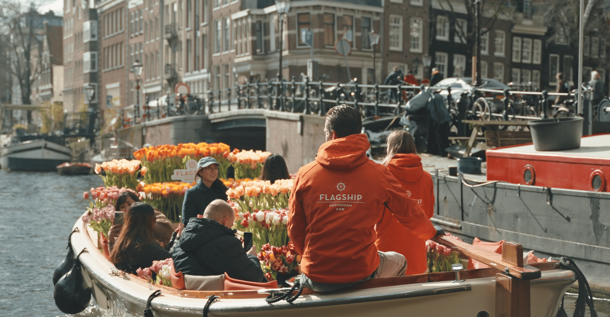 Amsterdam: Premium Tulip Boat Canal Tour photo 8