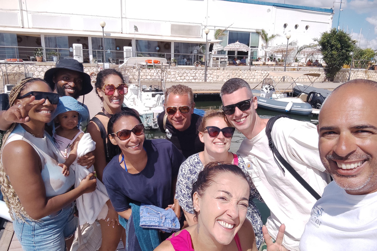 Cagliari: Devil’s Saddle Boat Tour with 4 Stops and Prosecco Cagliari: Sunset Boatour,Last Dive at Devil's Saddle eDrinks
