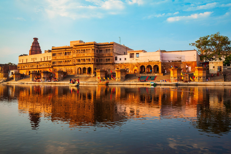 Visita guiada particular a Mathura e Vrindavan de carro a partir de Deli