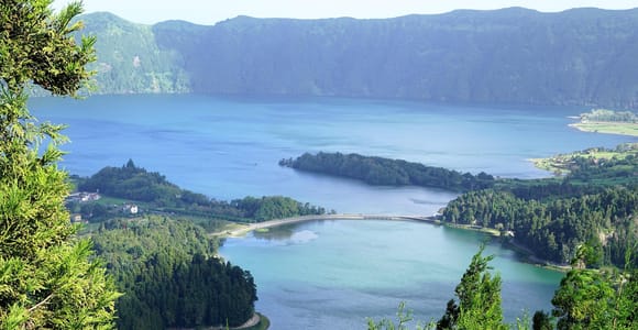 São Miguel: Sete Cidades & Pineapple Experience