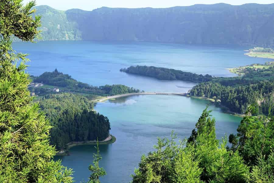 São Miguel: Sete Cidades & Ananas-Erlebnis. Foto: GetYourGuide São Miguel: Sete Cidades & Ananas-Erlebnis. Foto: GetYourGuide