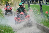Ubud, VTT Quad Bike Ride avec le déjeuner - Hizvo