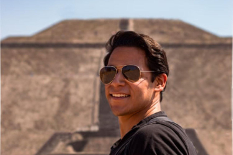 جولة VIP في تيوتيهواكان وضريح غوادالوبي: رحلة عبر الزمن