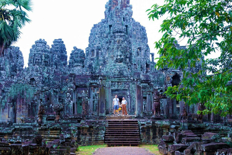 Privé Siem Reap 2-daagse tour Angkor Wat en drijvend dorp