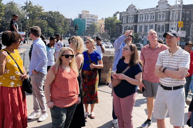 Tour per crocieristi a Mumbai Tour della città in gruppo con pranzoTour per crocieristi a Mumbai con tour della città e pranzo