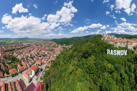 Bucharest: Transylvania Castles Tour with Dinner