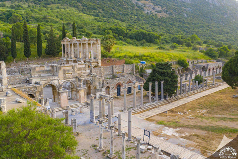 From Istanbul: Ephesus Day Trip with Flights and Transfers