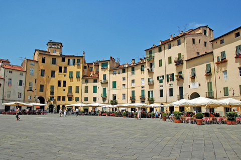 Lucca: tasting the walled city