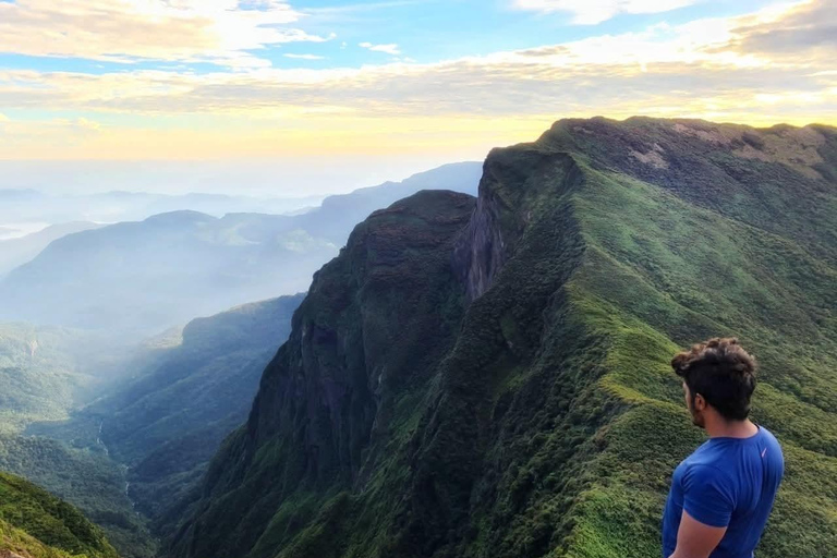 Kandy: Gombaniya Two-Day Cloud Forest Summit Trek