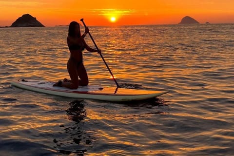 Rio: Sunrise SUP Experience Ilhas Tijucas