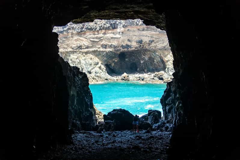 Fuerteventura farm, caves and rural villages tour with lunch