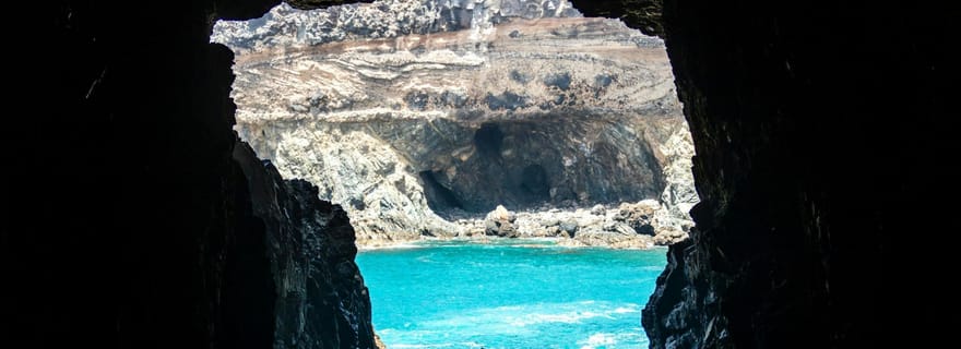 Visite de la ferme, des grottes et des villages ruraux de Fuerteventura avec déjeuner