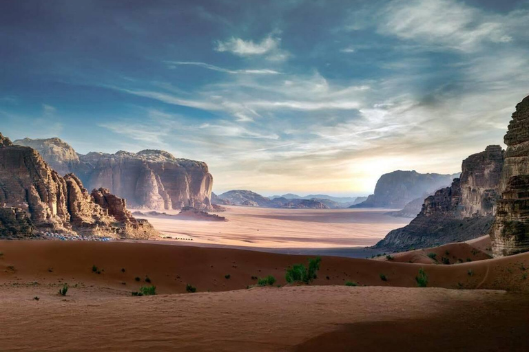 瓦迪拉姆沙漠探险之旅：超越地平线2-Hour 4x4 Safari