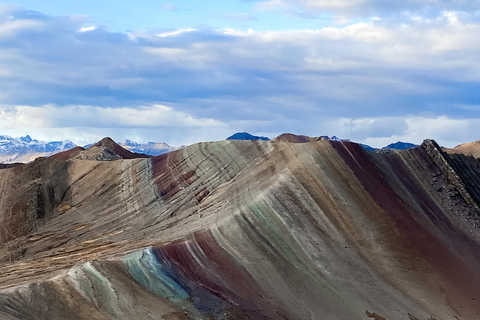 Cusco: Palcoyo Mountain Day Trip with Breakfast and Lunch