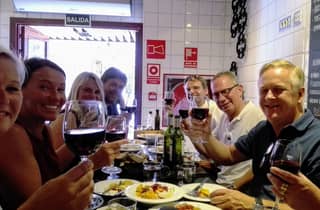 Madrid: Wein- & Tapas-Mittagstour