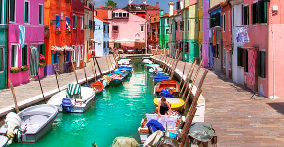 Venice: Murano, Burano & Torcello Boat Tour with an eBook