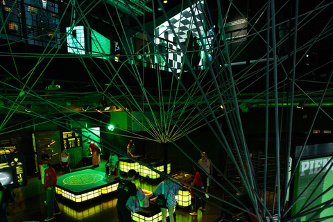 Medellín: Entry to Parque Explora