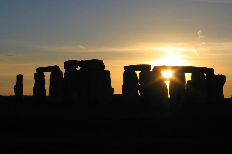 London: Windsor Castle & Stonehenge Private Day Trip