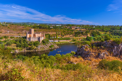 从里斯本出发：圣殿骑士路线 - 阿尔穆罗尔、托马尔和基督修道院独家私人之旅