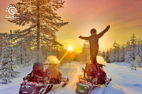 Vanuit Rovaniemi: Sneeuwscootersafari in de Arctische wildernis