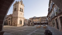 Guimarães, Tour HD Guimarães - Housity